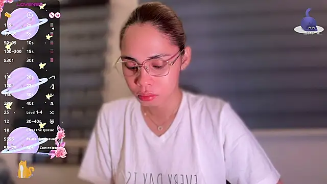 Snapshot of Jamie_Sullivan chatting on October 27, 2025, 8:35 pm Jamie Sullivan online show from October 27, 2025, 8:35 pm