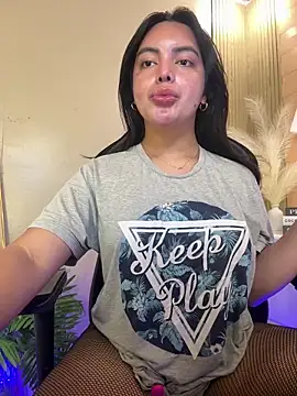 HotstuffCherrySummer online show from January 16, 2025, 9:27 am