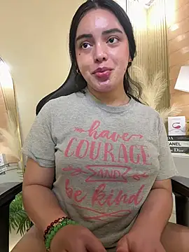 HotstuffCherrySummer online show from January 23, 2025, 10:22 am