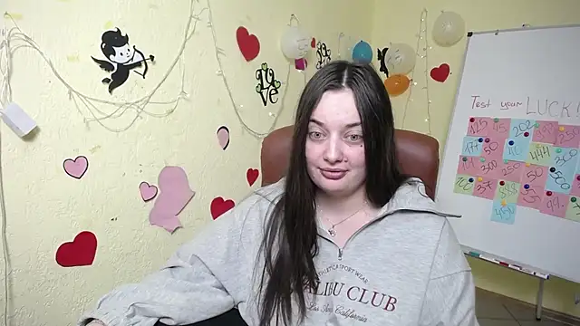 MilanaPrice online show from February 20, 2025, 9:31 pm