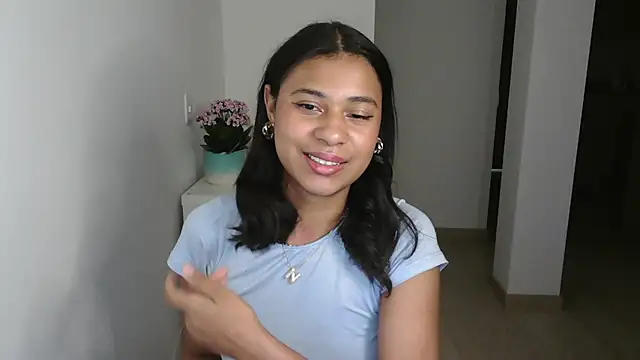 dark enchantress  online show from December 14, 2024, 2:45 am