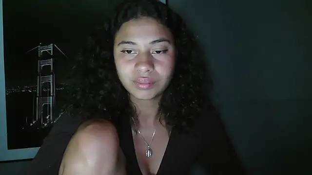 Snapshot of dark_enchantress_ chatting on July 31, 2026, 11:48 pm dark enchantress online show from July 31, 2026, 11:48 pm