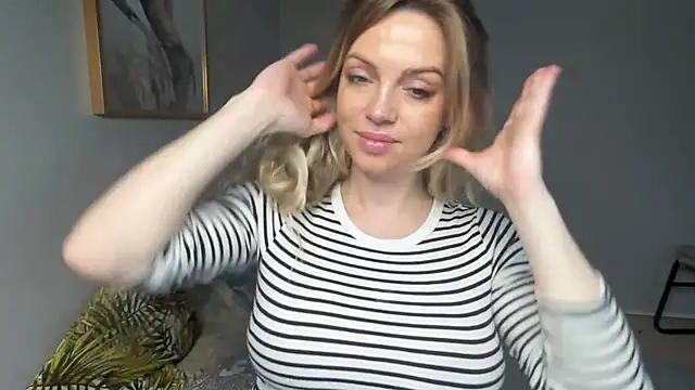 BelieveinEmliy online show from February 12, 2025, 3:49 pm