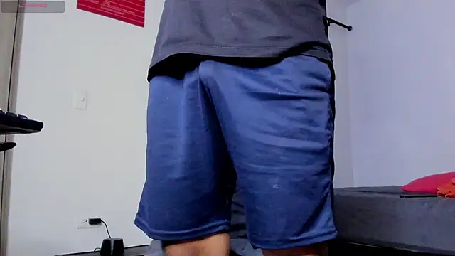 Cloudy pigDude online show from March 13, 2025, 6:05 am