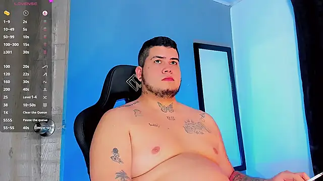 Snapshot of Thomas_chubbyxhot chatting on January 11, 2025, 7:17 am Thomas chubbyxhot online show from January 11, 2025, 7:17 am