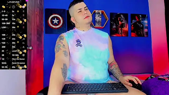 Snapshot of Thomas_chubbyxhot chatting on September 12, 2025, 6:24 am Thomas chubbyxhot online show from September 12, 2025, 6:24 am