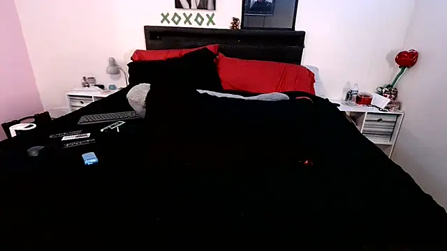 AngelSinz69 online show from February 15, 2026, 7:51 am