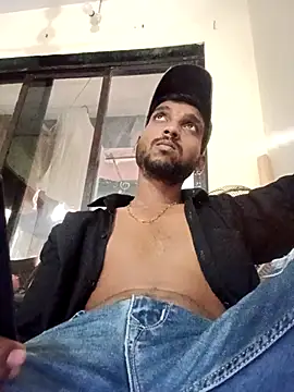 sushilbhosale667 online show from November 2, 2025, 10:39 am