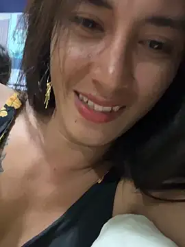 angelagoddes online show from March 25, 2026, 2:01 pm