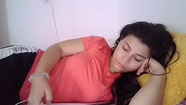 sweetnia online show from September 16, 2025, 3:13 pm