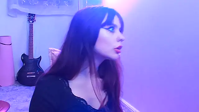 crystalsbaby online show from October 12, 2025, 8:52 pm