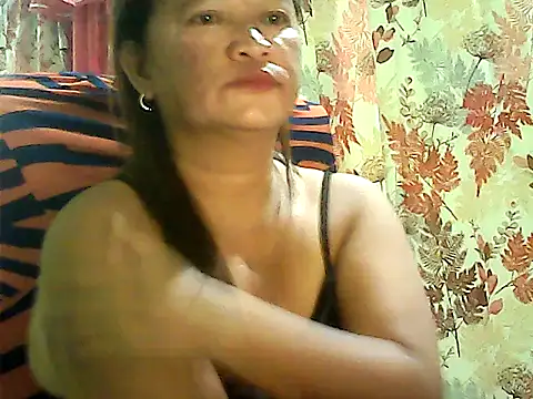 hott scarlett online show from June 3, 2026, 9:53 pm