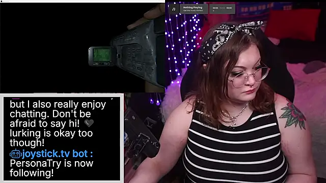 Snapshot of evamila chatting on May 11, 2026, 4:04 pm evamila online show from May 11, 2026, 4:04 pm
