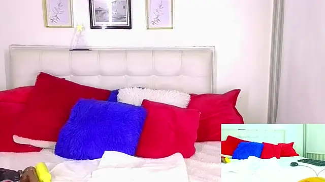 Snapshot of Ashley_Beenson chatting on January 27, 2025, 2:13 pm Ashley Beenson online show from January 27, 2025, 2:13 pm