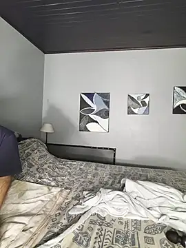 OnnaaH online show from November 8, 2025, 5:12 pm