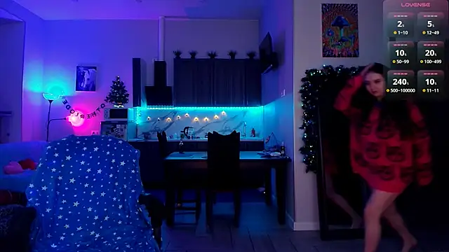 NicoleFancy online show from December 16, 2024, 1:31 am