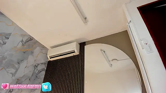 Katemoss70 online show from January 9, 2025, 6:04 pm