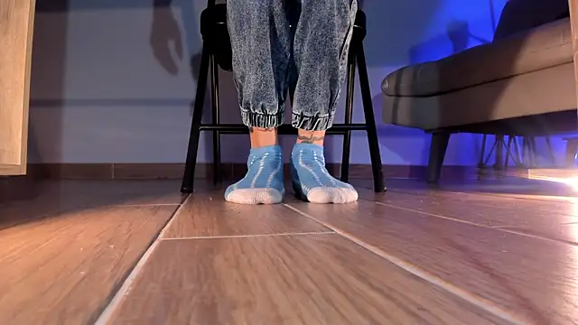 ArchieCollins online show from March 21, 2025, 2:50 am