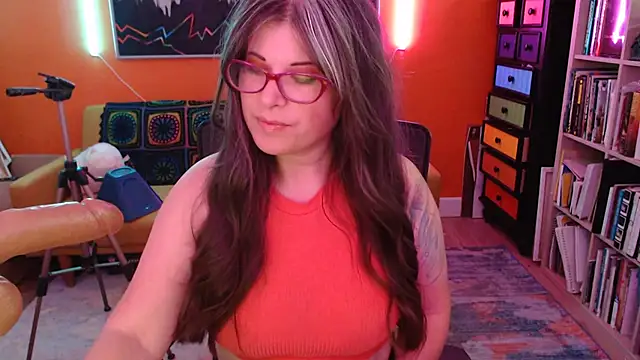 TheLenaAdams online show from December 1, 2025, 9:20 pm