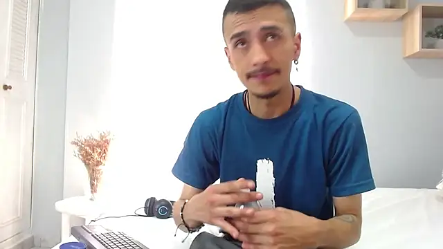 ryan maxy online show from January 28, 2025, 7:10 pm