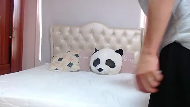 ryan maxy online show from January 31, 2025, 4:27 pm