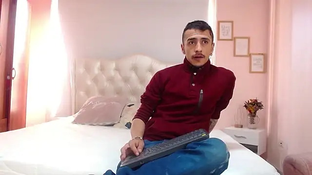 ryan maxy online show from February 1, 2025, 1:09 pm