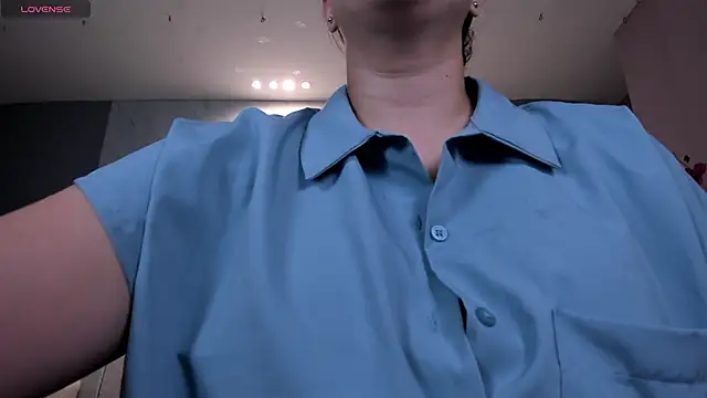 MartinnaBonnet online show from February 16, 2025, 10:21 am