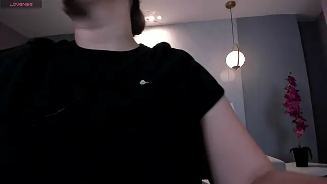 MartinnaBonnet online show from February 27, 2025, 10:37 am