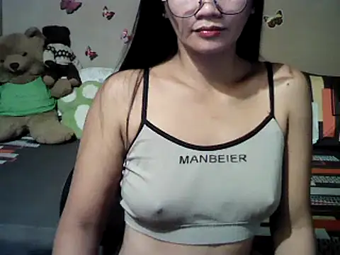 Snapshot of Mia_Rein chatting on January 19, 2026, 2:10 pm Mia Rein online show from January 19, 2026, 2:10 pm