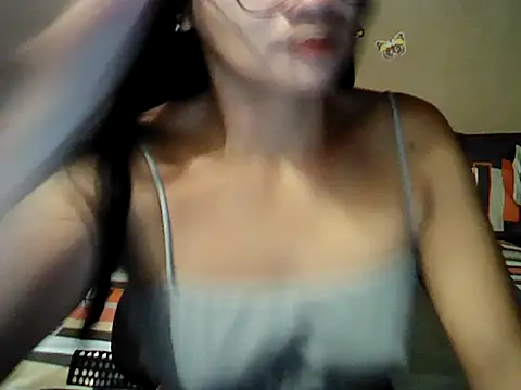 Snapshot of Mia_Rein chatting on March 30, 2026, 4:35 am Mia Rein online show from March 30, 2026, 4:35 am
