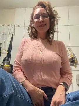 RAIRAsexy online show from September 28, 2025, 1:22 am