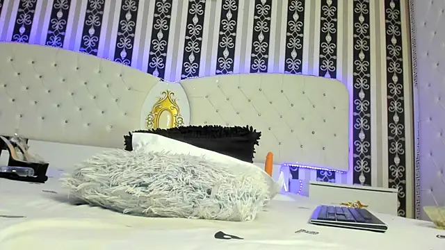 Aidasina online show from February 9, 2025, 2:17 am