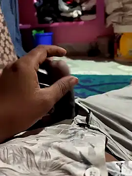 Gopal1243 online show from December 11, 2024, 7:36 pm