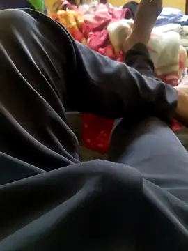 Gopal1243 online show from January 21, 2025, 1:11 pm