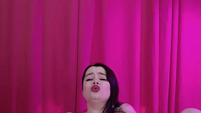 Snapshot of IVYDEAN chatting on September 26, 2025, 5:22 am IVYDEAN online show from September 26, 2025, 5:22 am