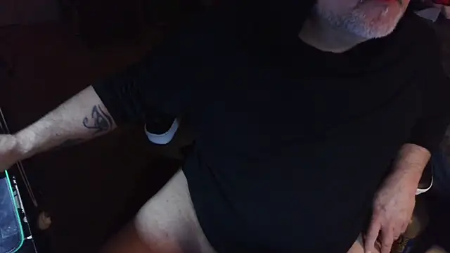 Drake DVamp online show from March 20, 2025, 6:30 am