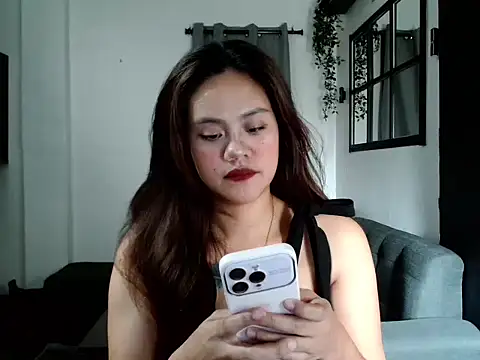 Snapshot of MistressKrizzel chatting on July 23, 2026, 6:00 am MistressKrizzel online show from July 23, 2026, 6:00 am