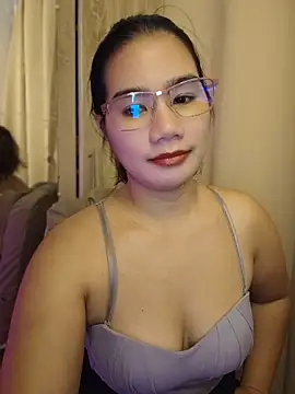 Kissy07 online show from March 12, 2026, 12:39 am