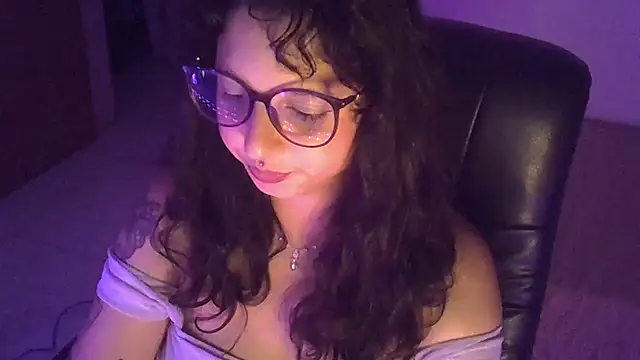 myamillor online show from December 18, 2024, 10:02 pm