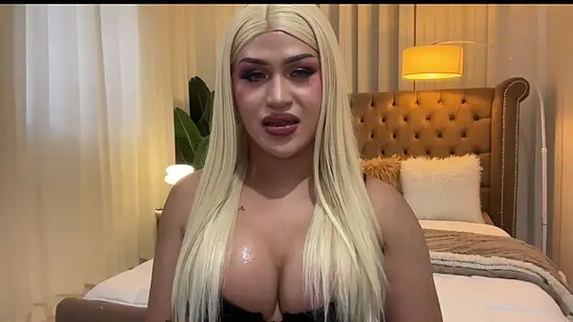 Your Majesty Tyra online show from February 17, 2025, 7:47 am