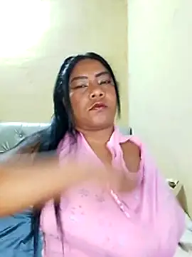 Snapshot of rosmery-navarro chatting on November 8, 2025, 3:39 am rosmery-navarro online show from November 8, 2025, 3:39 am