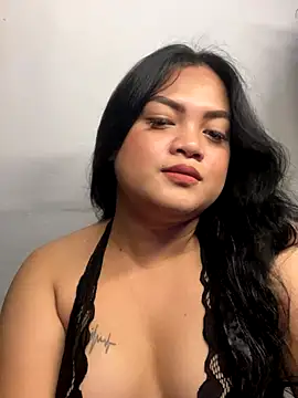 Snapshot of Moxie_Molly chatting on September 28, 2025, 11:26 am Moxie Molly online show from September 28, 2025, 11:26 am