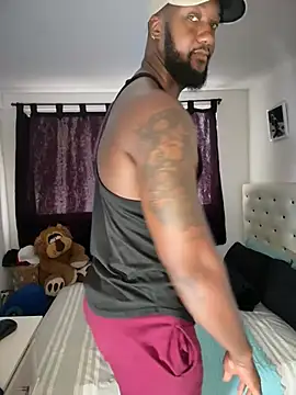 blackdrey18 online show from April 7, 2026, 12:49 pm