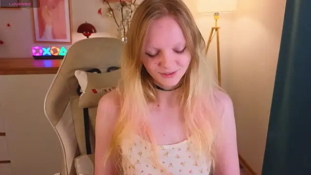 evangel1ne online show from November 28, 2025, 11:51 pm