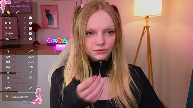 Snapshot of evangel1ne chatting on February 23, 2026, 9:23 pm evangel1ne online show from February 23, 2026, 9:23 pm