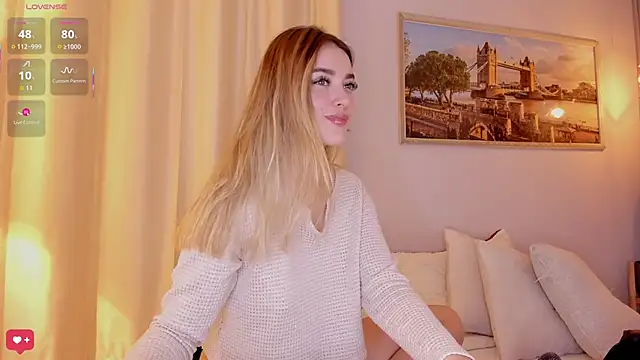 Assh lee  online show from December 5, 2025, 1:31 pm