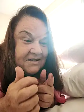 Yaya Mineira online show from March 16, 2025, 3:39 pm