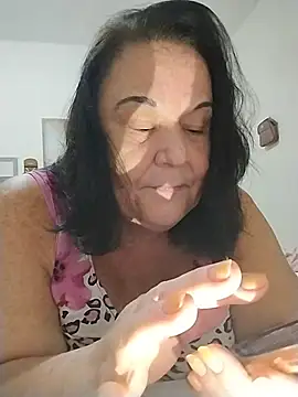 Yaya Mineira online show from May 26, 2026, 11:12 pm