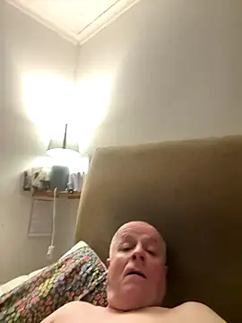 locallad88 online show from September 30, 2025, 10:59 pm