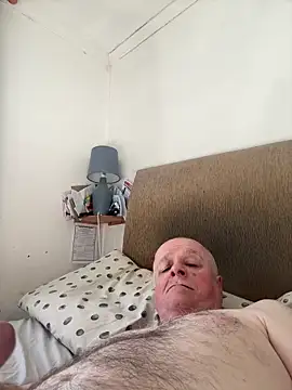 locallad88 online show from April 25, 2026, 4:15 pm